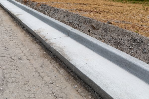 Cost of Concrete Curbing Repair in Chattanooga