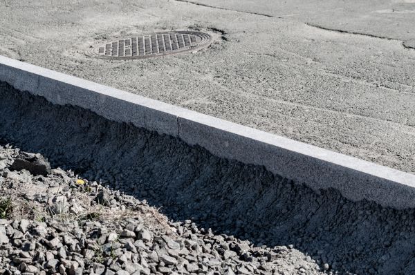 Cost of Sidewalk Curbing Repair in Chattanooga